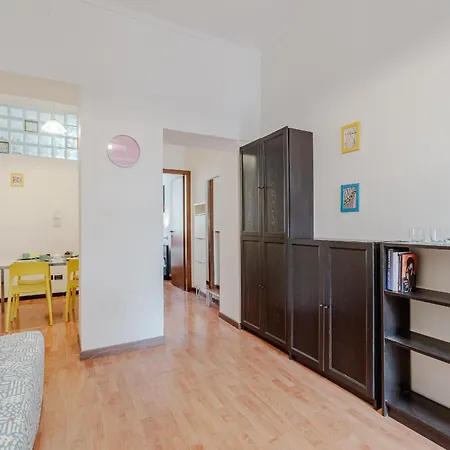 Guesthost - Comfort And Style In - 15 Minutes From Piazza Statuto Apartament