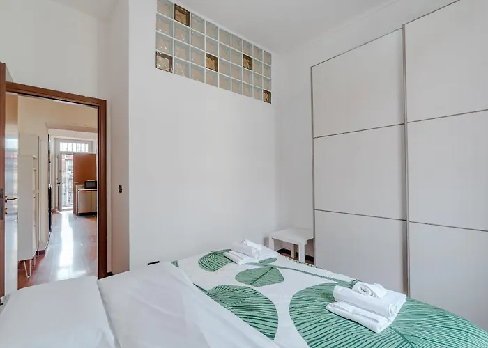 Apartment Guesthost - Comfort And Style In - 15 Minutes From Piazza Statuto Turin